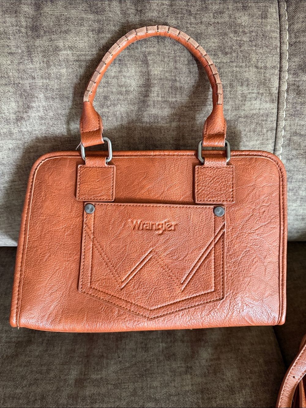 Wrangler Brown Leather Tote with Turquoise Concho Accents - Picture 4 of 5